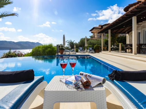 Outdoor & Villa Handyman Services